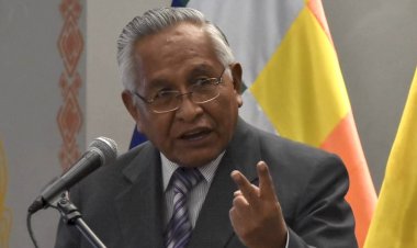 Gobierno rechaza anulación de la clausura del año escolar y dice que el MAS está detrás del fallo