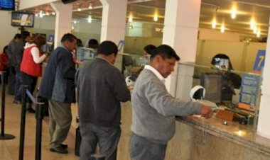 Añez promulga la Ley de Diferimiento de Pagos