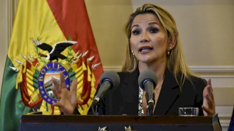 “Seré candidata y presidenta sin cometer ningún acto inconstitucional”: las 9 frases más sobresalientes del discurso de Áñez