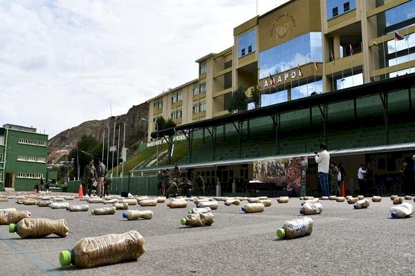 FELCN SECUESTRA CERCA DE UNA TONELADA DE DROGA EN UNA SEMANA