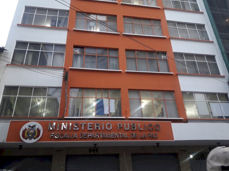 FISCALÍA ORDENA LA RETENCIÓN DE FONDOS Y PROPIEDADES DE TRES EXEJECUTIVOS DE ENTEL POR PRESUNTO DAÑO ECONÓMICO AL ESTADO