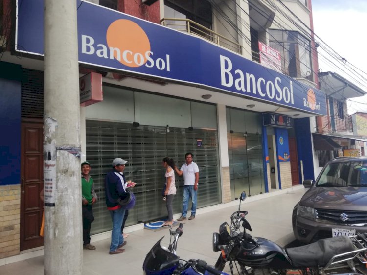 Bancos en Bolivia modifican horario de atención por el coronavirus
