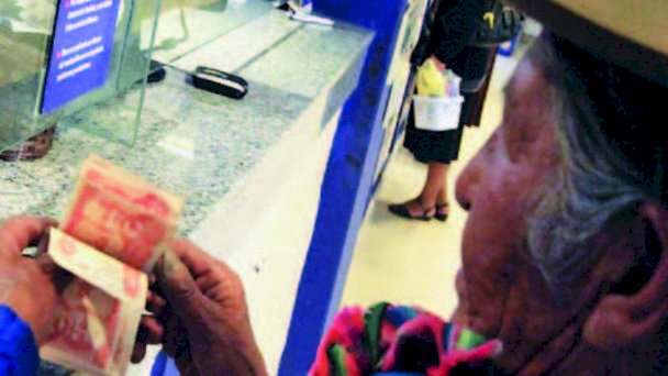 Banco Unión desplazará unidades móviles para pagar bonos en el sector rural de Tarija