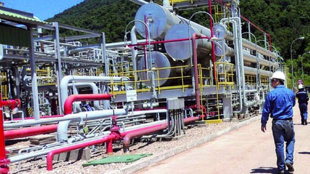 YPFB y expertos calculan caída de ingresos de hasta $us 1.000 millones