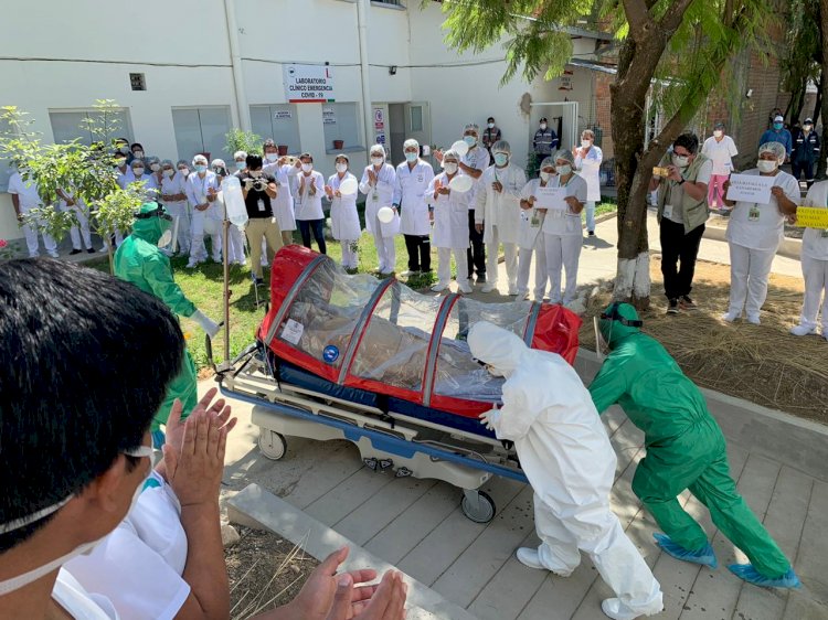 Madre del primer infectado con coronavirus en Tarija agradece a médicos por su salud