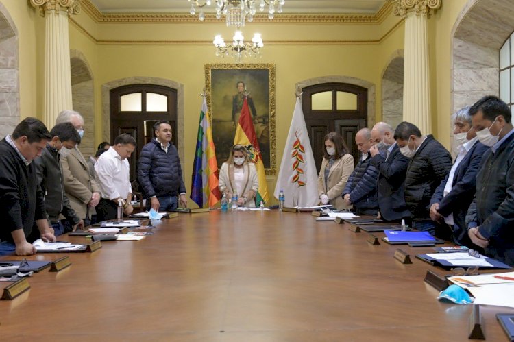 Autoridades analizan ampliar o flexibilizar la cuarentena contra el Covid-19