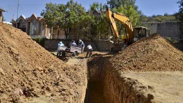 Por el colapso del cementerio, en Cochabamba ya se usan fosas comunes