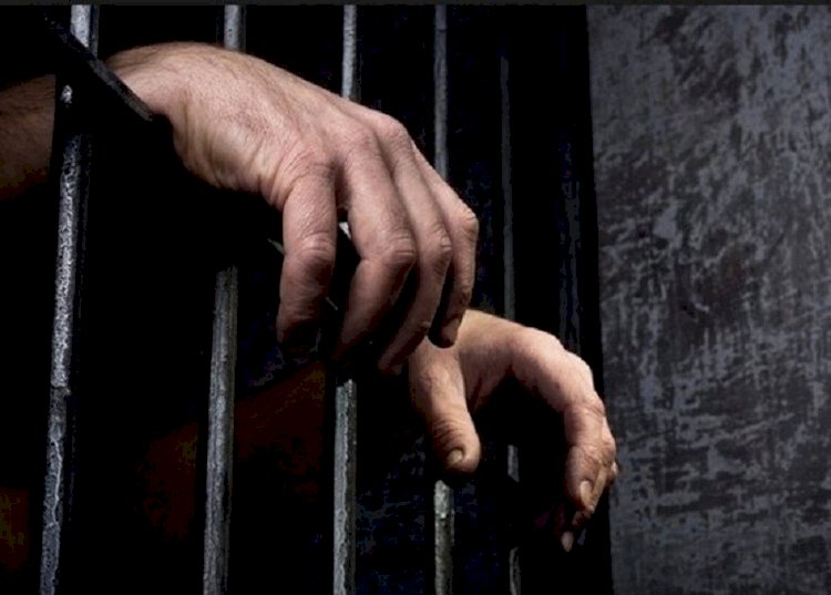 Maestro que violó a su alumna en Caraparí fue sentenciado a 25 años de cárcel.